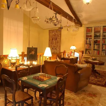 Bed & Breakfast Au Fond De La Cour