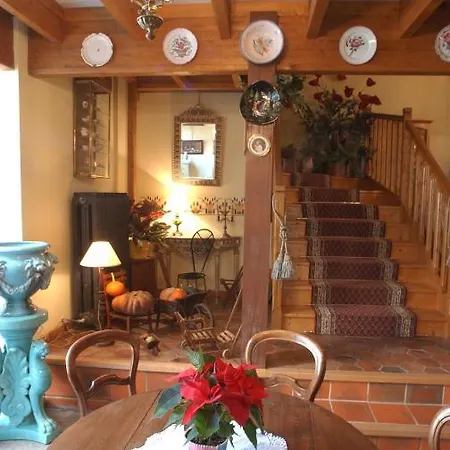 Bed & Breakfast Au Fond De La Cour 3*